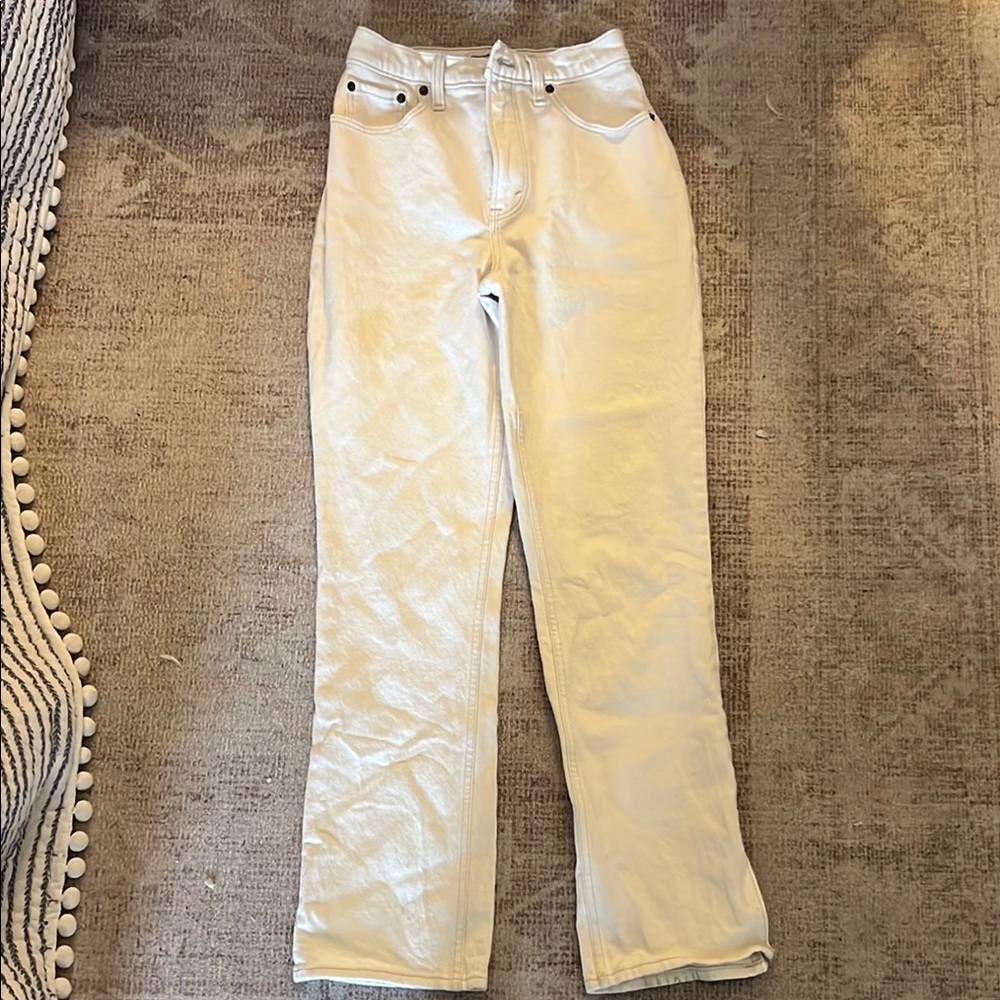 Abercrombie 90s Straight Ultra High Rise Curve Love